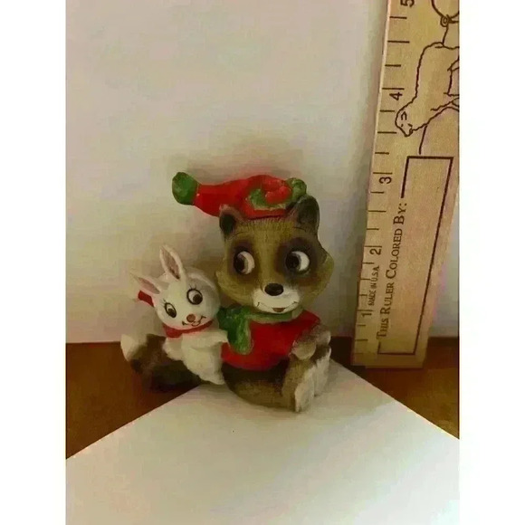 Vintage Christmas Raccoon and Rabbit ceramic figurine - Picture 1 of 3